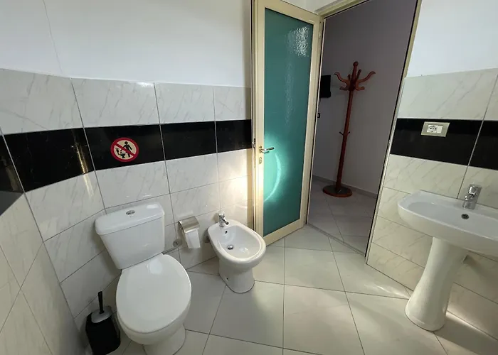Latifi Hotel Gramsh